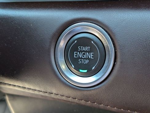 Used 2024 Cadillac Escalade ESV Sport Platinum w/ Heavy-Duty Trailer Package image 16