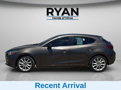 Used 2014 MAZDA MAZDA3 s Grand Touring w/ Technology Package FWD image 6