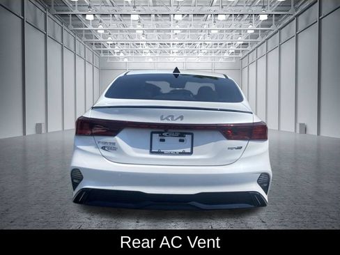 Used 2024 Kia Forte GT-Line w/ GT-Line Premium Package FWD image 6