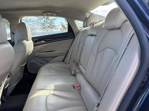 Certified 2017 Buick LaCrosse Preferred FWD image 22