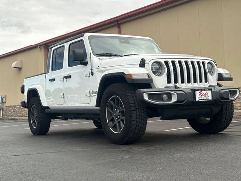 Used 2021 Jeep Gladiator Overland w/ Popular Equipment Package AWD/4WD image 29