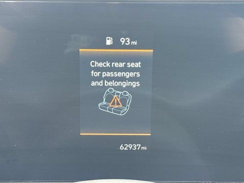 Used 2025 Hyundai Kona SE FWD image 17