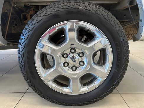 Used 2014 Ford F150 Lariat w/ Lariat Chrome Package AWD/4WD image 8