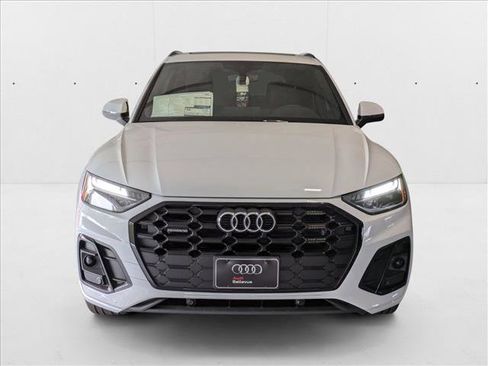 New 2025 Audi Q5 2.0T Premium image 5