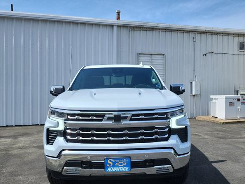 New 2026 Chevrolet Silverado 1500 LTZ w/ Technology Package AWD/4WD image 8