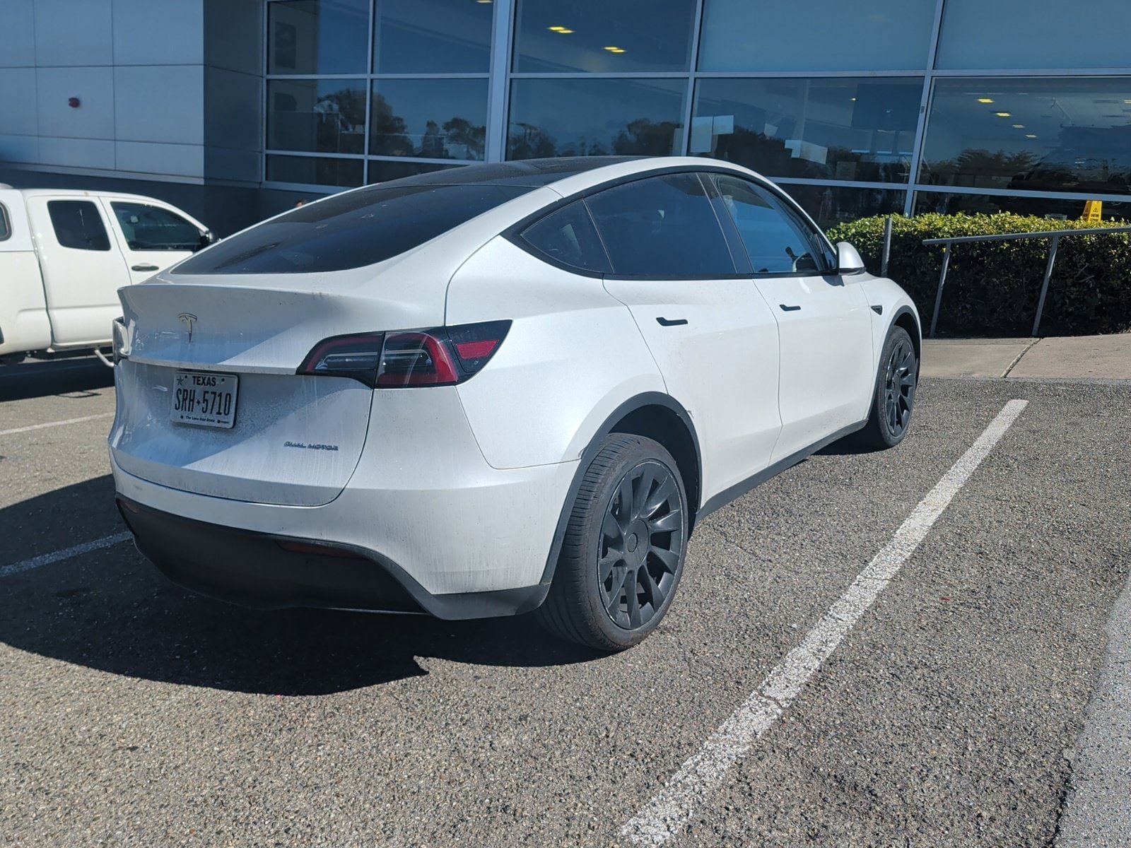 Used 2023 Tesla Model Y Long Range AWD/4WD image 7