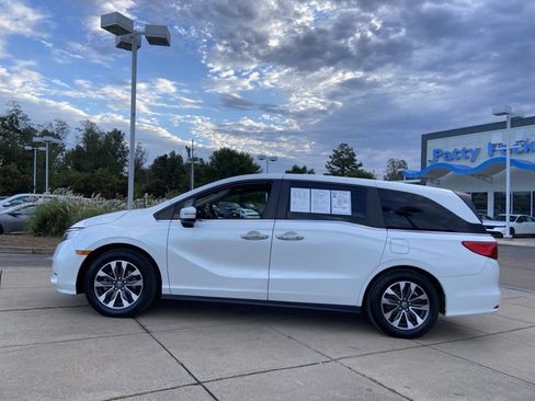 Used 2022 Honda Odyssey EX-L image 9