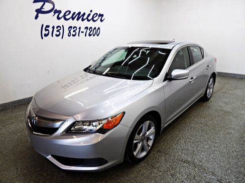 Used 2015 Acura ILX FWD image 1
