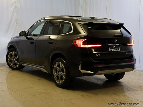 Used 2026 BMW X1 xDrive28i AWD/4WD image 9
