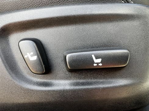 Used 2021 Toyota 4Runner Limited image 26