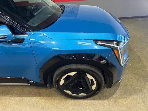 Used 2024 Kia EV9 Land w/ Towing Package AWD/4WD image 58