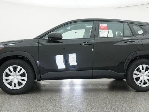 New 2026 Toyota Corolla Cross L FWD image 19