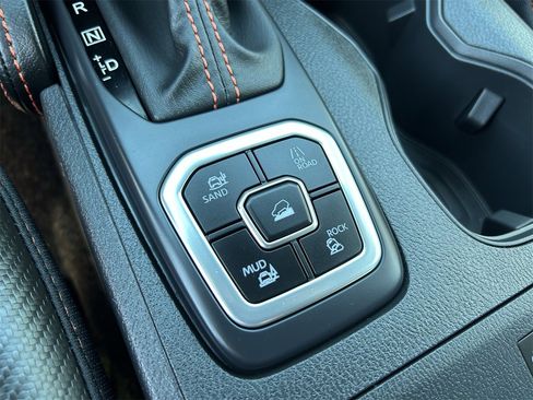 New 2026 Nissan Frontier PRO-4X w/ Pro Premium Package image 29