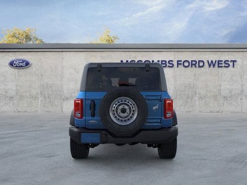 New 2025 Ford Bronco 4-Door image 7