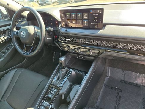 Used 2023 Honda Accord EX-L image 10
