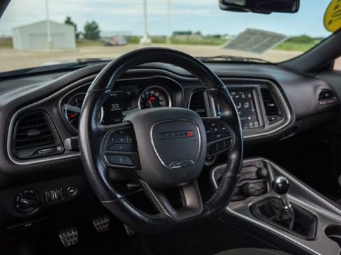 Used 2021 Dodge Challenger R/T Scat Pack RWD image 15