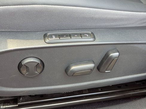 Certified 2023 Volkswagen ID.4 Pro S AWD/4WD image 26