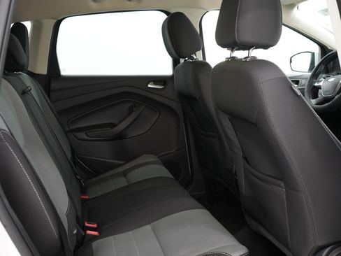 Used 2016 Ford Escape SE FWD image 13
