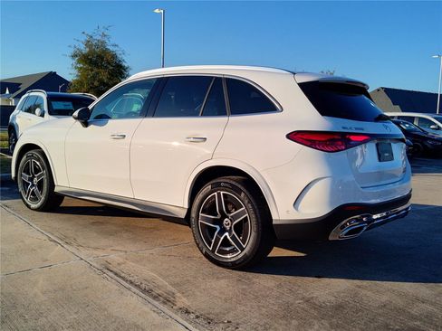 New 2025 Mercedes-Benz GLC 300 4MATIC image 4