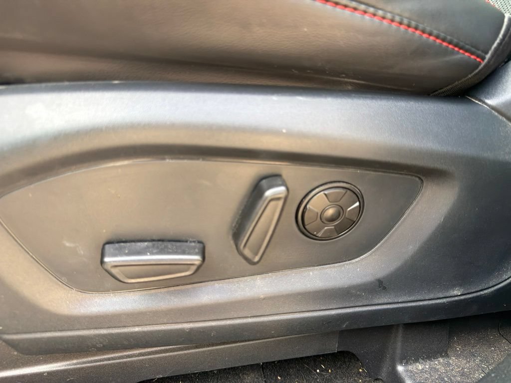 Used 2025 Ford Explorer ST AWD/4WD image 24