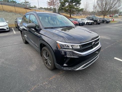 Certified 2023 Volkswagen Taos S image 8