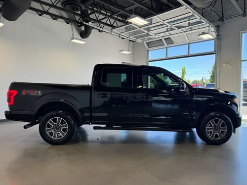 Used 2017 Ford F150 Lariat w/ Equipment Group 502A Luxury AWD/4WD image 9