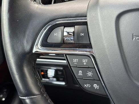 Certified 2022 Lincoln Navigator L Reserve AWD/4WD image 30