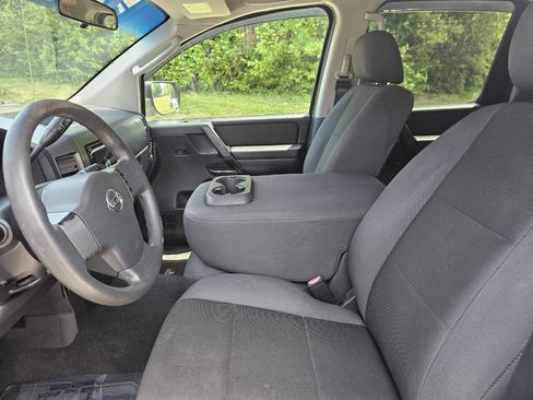 Used 2009 Nissan Titan XE w/ XE Max Utility Pkg RWD image 11