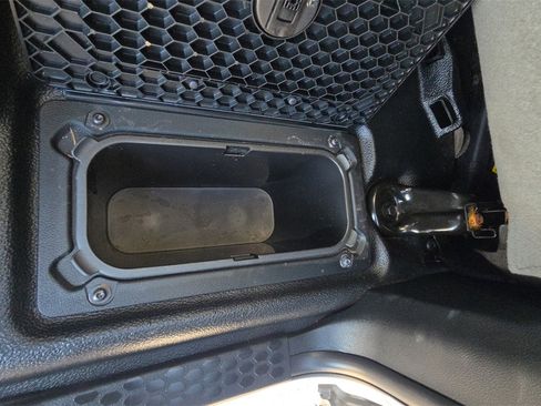 Used 2018 RAM 1500 Tradesman image 20