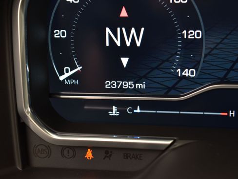 Used 2023 GMC Sierra 1500 AT4X image 15