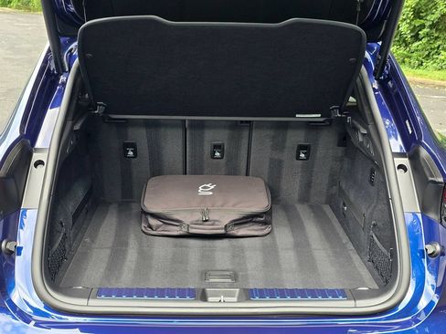 Used 2025 Porsche Macan 4S Electric w/ Premium Package AWD/4WD image 76