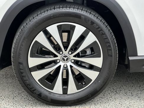 Certified 2024 Mercedes-Benz GLE 350 4MATIC image 39