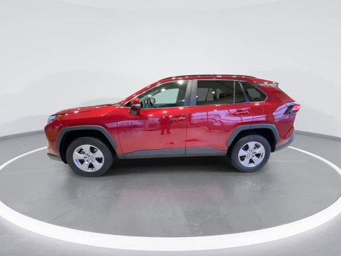 Used 2025 Toyota RAV4 XLE image 5