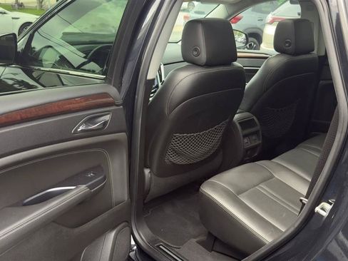 Used 2013 Cadillac SRX Luxury FWD image 10
