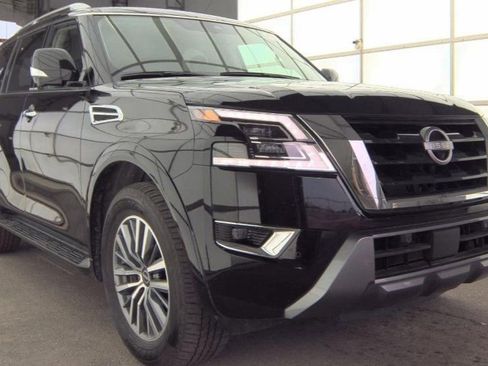 Used 2024 Nissan Armada SL w/ Cargo Package image 3