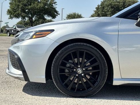 Used 2023 Toyota Camry XSE w/ Navigation Package FWD image 10