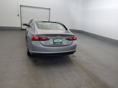 Used 2025 Chevrolet Malibu LT FWD image 6