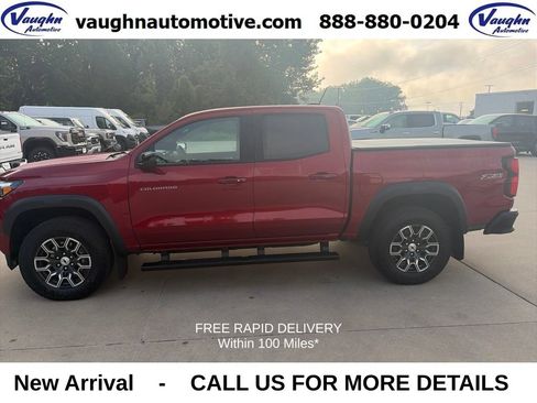 Used 2024 Chevrolet Colorado Z71 w/ Z71 Convenience Package 2 AWD/4WD image 1