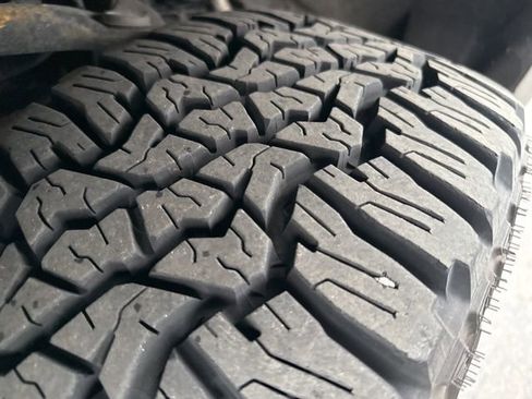 Used 2018 Ford F150 XL w/ Equipment Group 101A Mid image 9