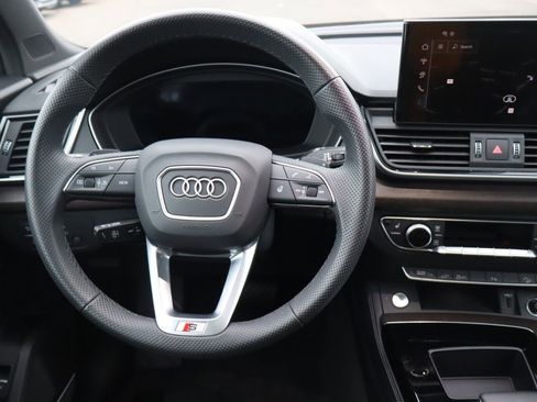 Used 2025 Audi Q5 e Premium Plus image 10