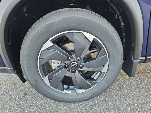 New 2026 Nissan Rogue SV image 11