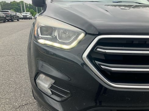 Used 2019 Ford Escape SE FWD image 27