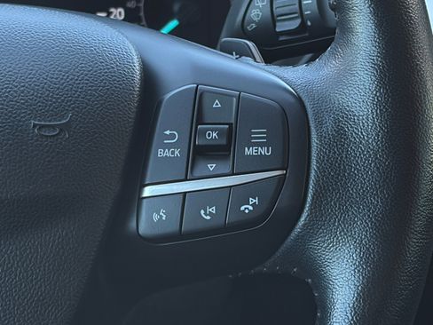 Used 2020 Ford Escape SEL image 18