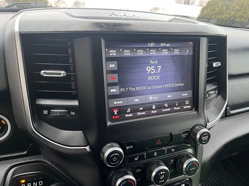 Used 2019 RAM 1500 Big Horn image 26