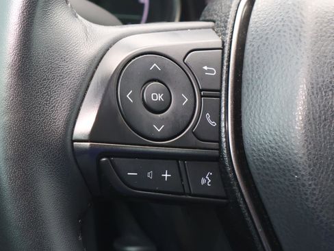 Used 2024 Toyota Camry SE image 25