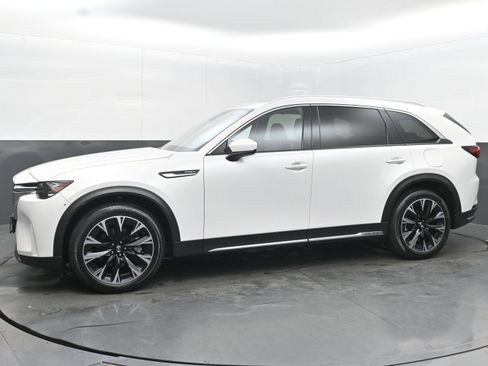 Used 2024 MAZDA CX-90 Plug-In Hybrid w/ Premium Pkg image 5