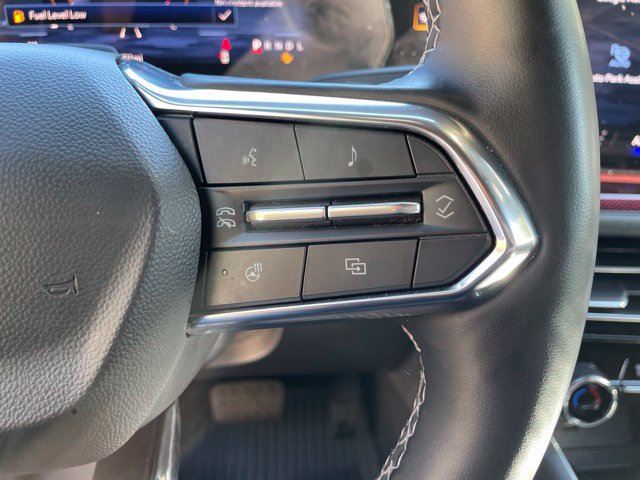 Used 2024 Chevrolet Traverse Z71 w/ Enhanced Driving Package AWD/4WD image 32