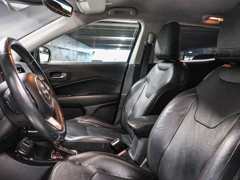 Used 2018 Jeep Compass Limited w/ Navigation Group FWD image 18