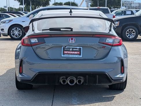 Used 2024 Honda Civic Type R image 5