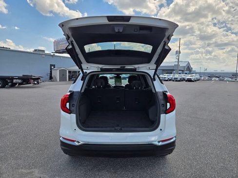 Used 2020 GMC Terrain SLT w/ Preferred Package FWD image 19